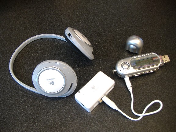 Photo of MP3 player and wireless headphones